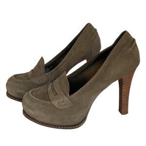 Banana Republic Quinn Heels Size 7 Desert Green Suede Loafer Platform Pumps
